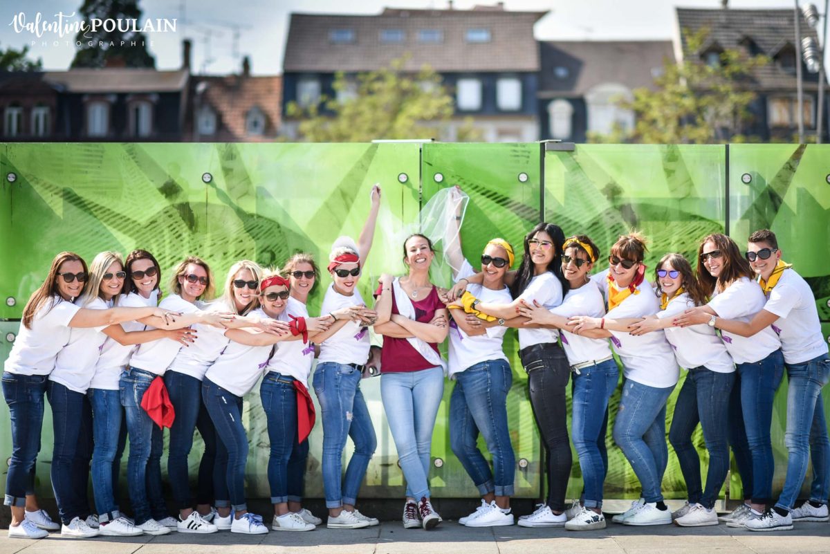 EVJF jeans baskets blanches - Valentine Poulain