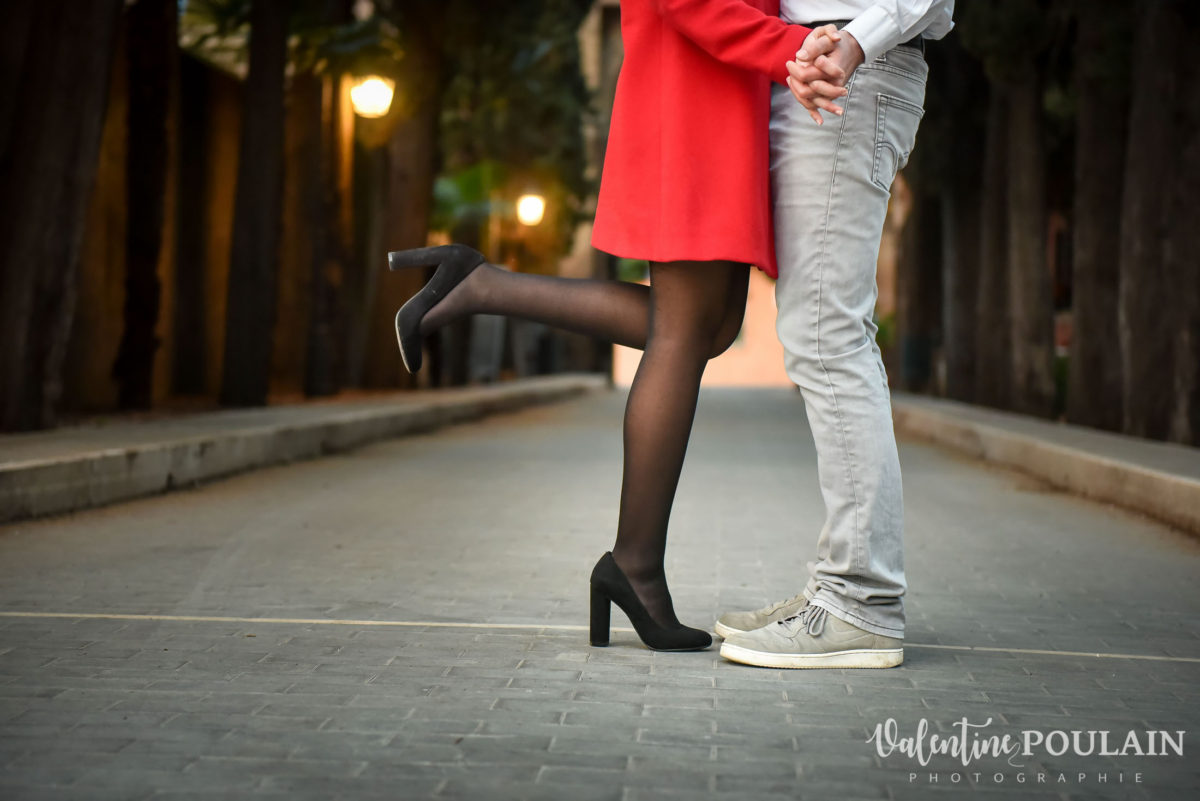 Shooting couple demande mariage Rome pieds