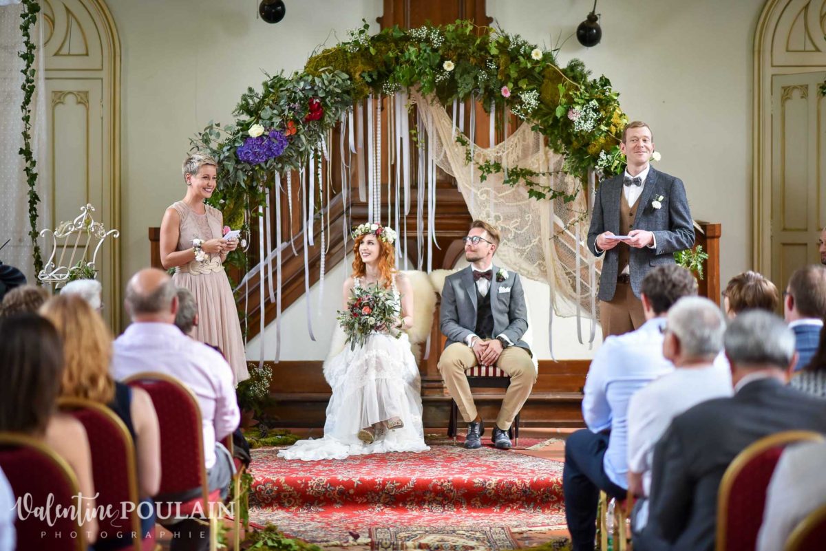 Mariage hippie funky - Valentine Poulain cérémonie laïque