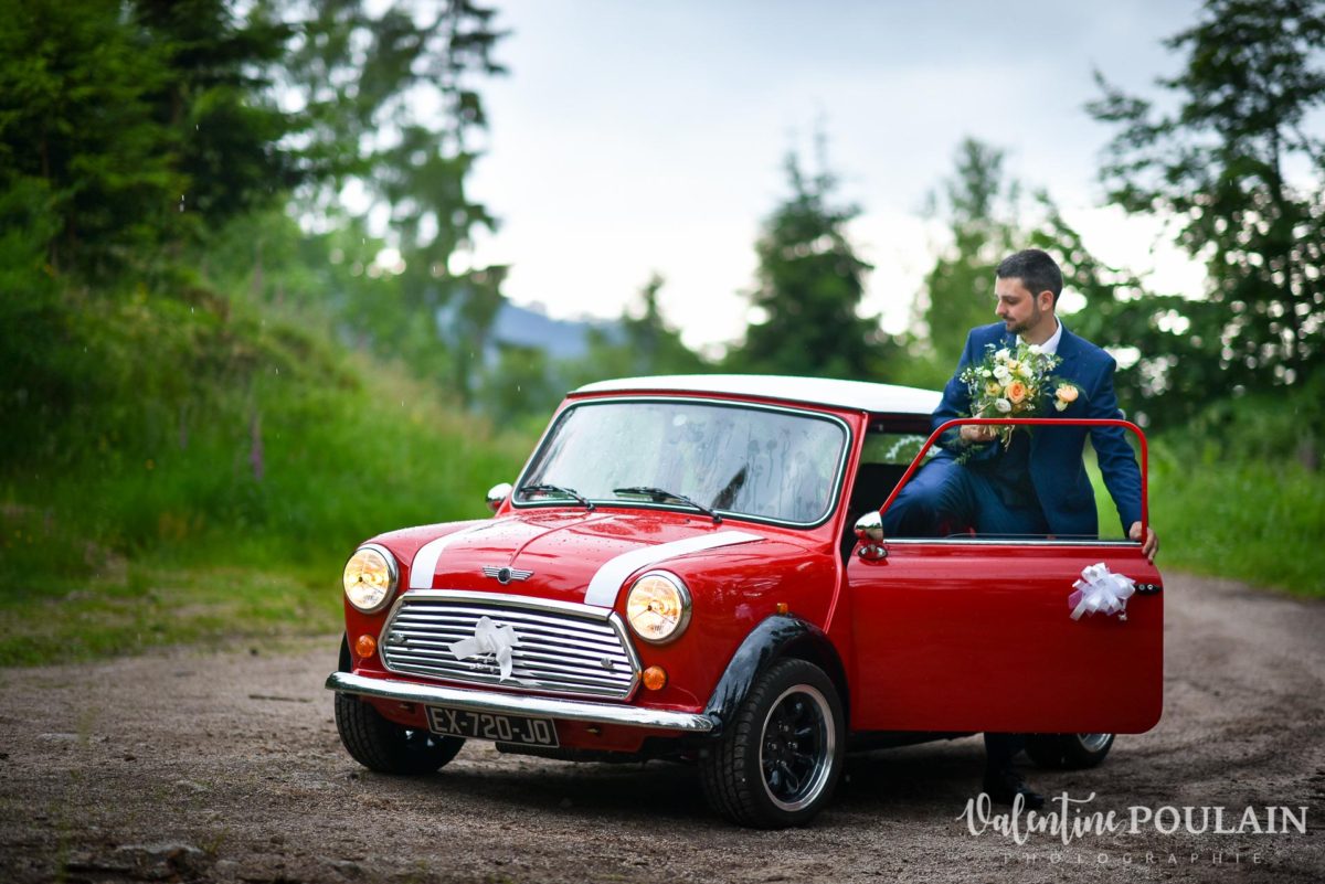 Mariage Mini rouge Fréland - Valentine Poulain marié
