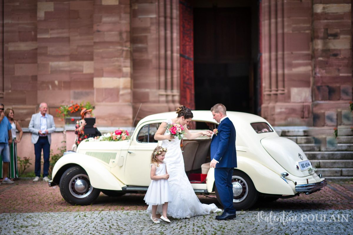 Mariage émotions famille voiture - Valentine Poulain