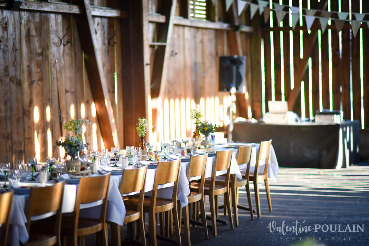 Mariage grange - Valentine Poulain table