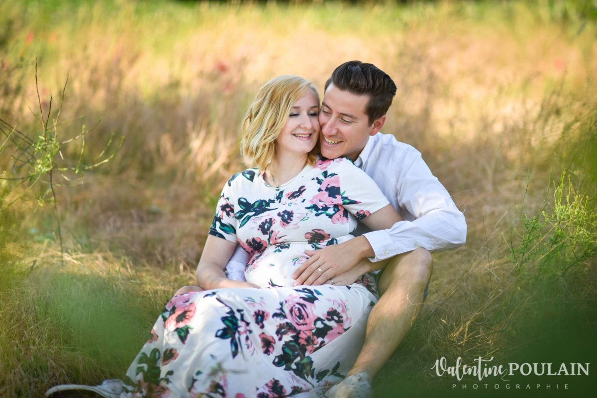 Séance photo grossesse couleurs été rose