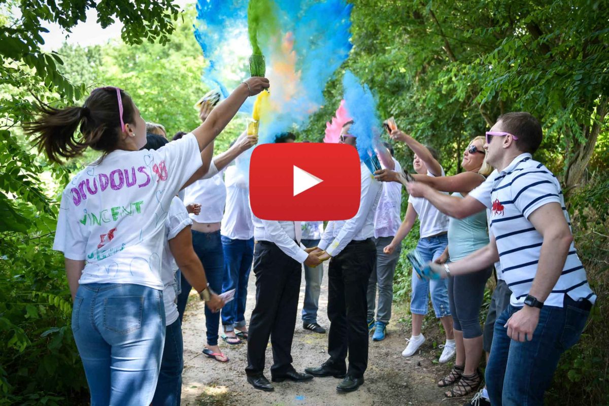 making-of mariage gay trash the suit