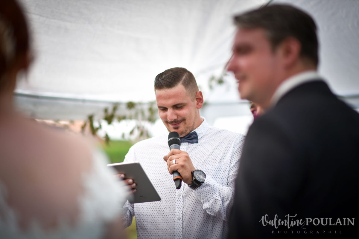 Mariage joyeux vert rose le témoin - Valentine Poulain