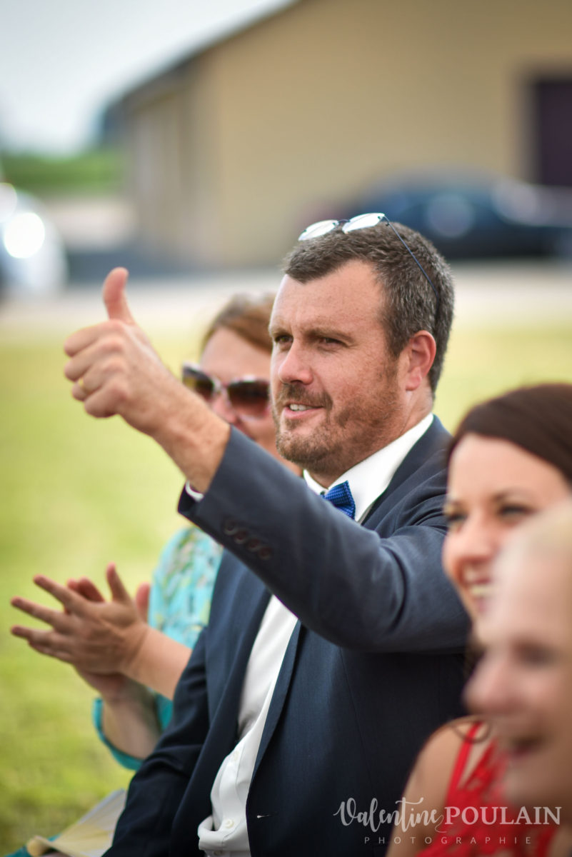 Mariage joyeux vert rose pouce - Valentine Poulain