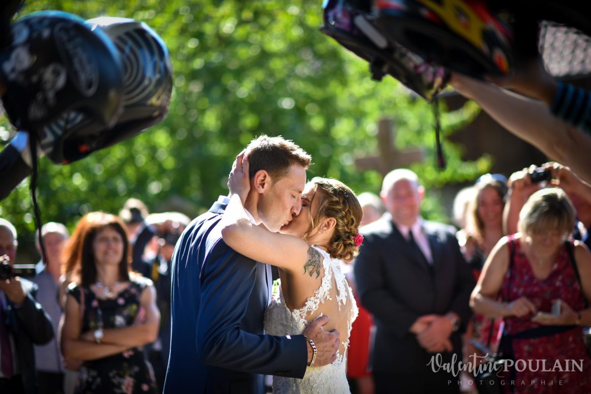 Mariage sportifs - Valentine Poulain baiser
