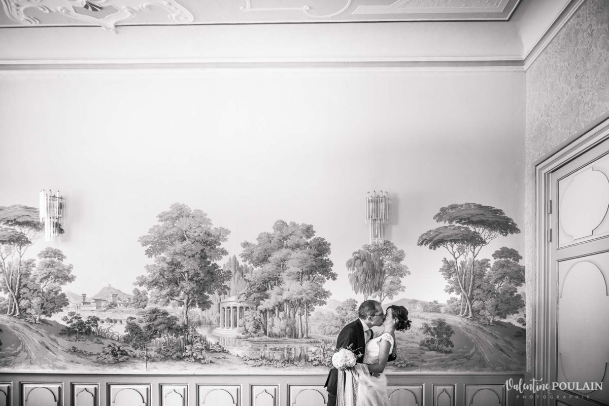 Mariage musée papier peint - Valentine Poulain fresque