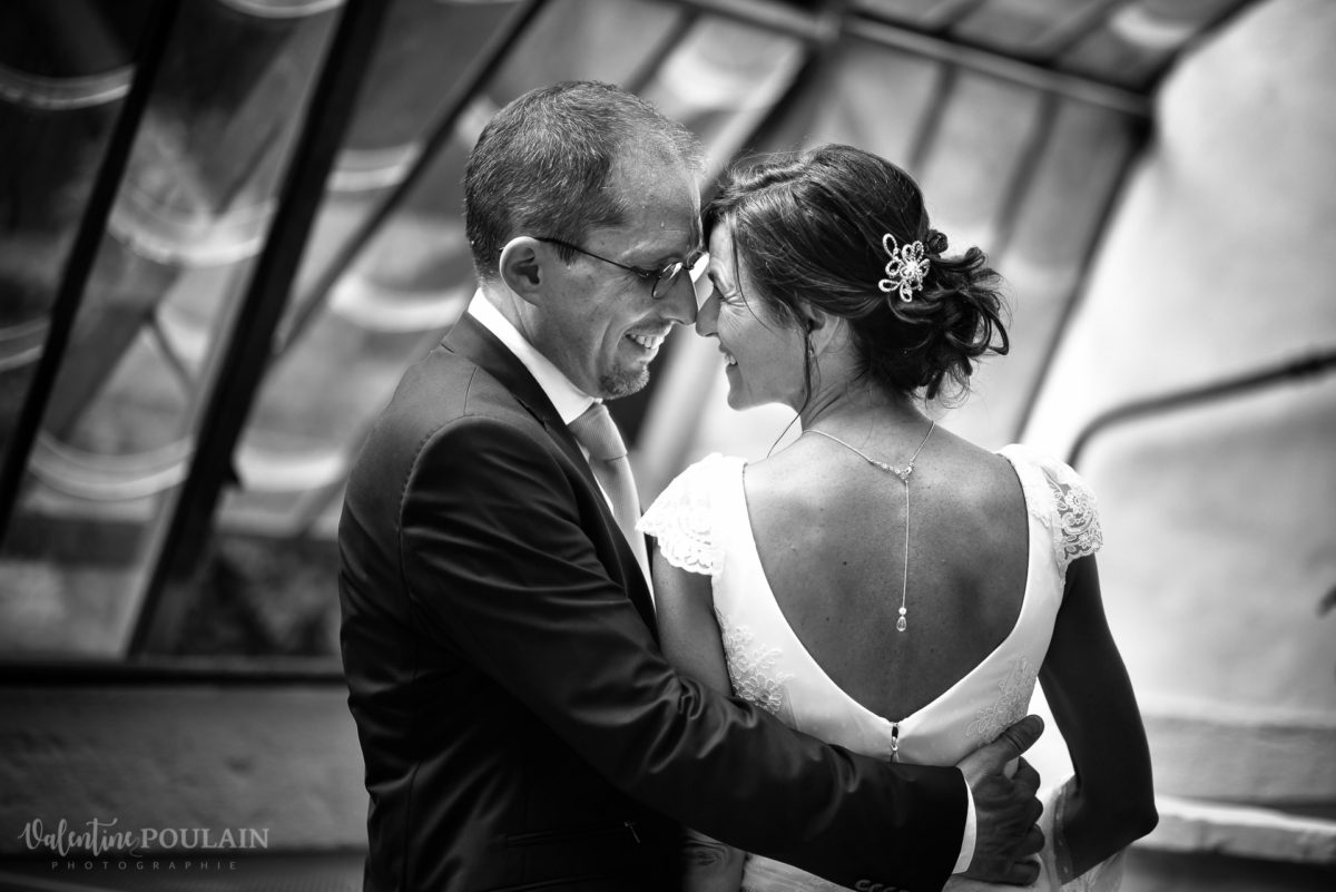 Mariage musée papier peint - Valentine Poulain n et b