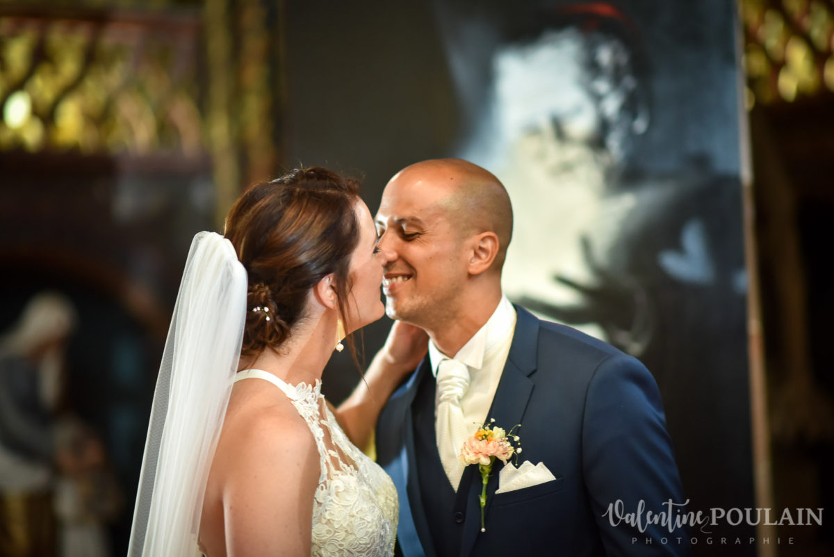 Mariage viticole Petit Wettolsheim - Valentine Poulain baiser