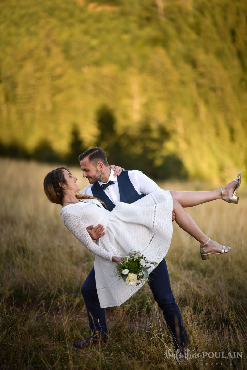 Mariage intimiste montagne - Valentine Poulain danse