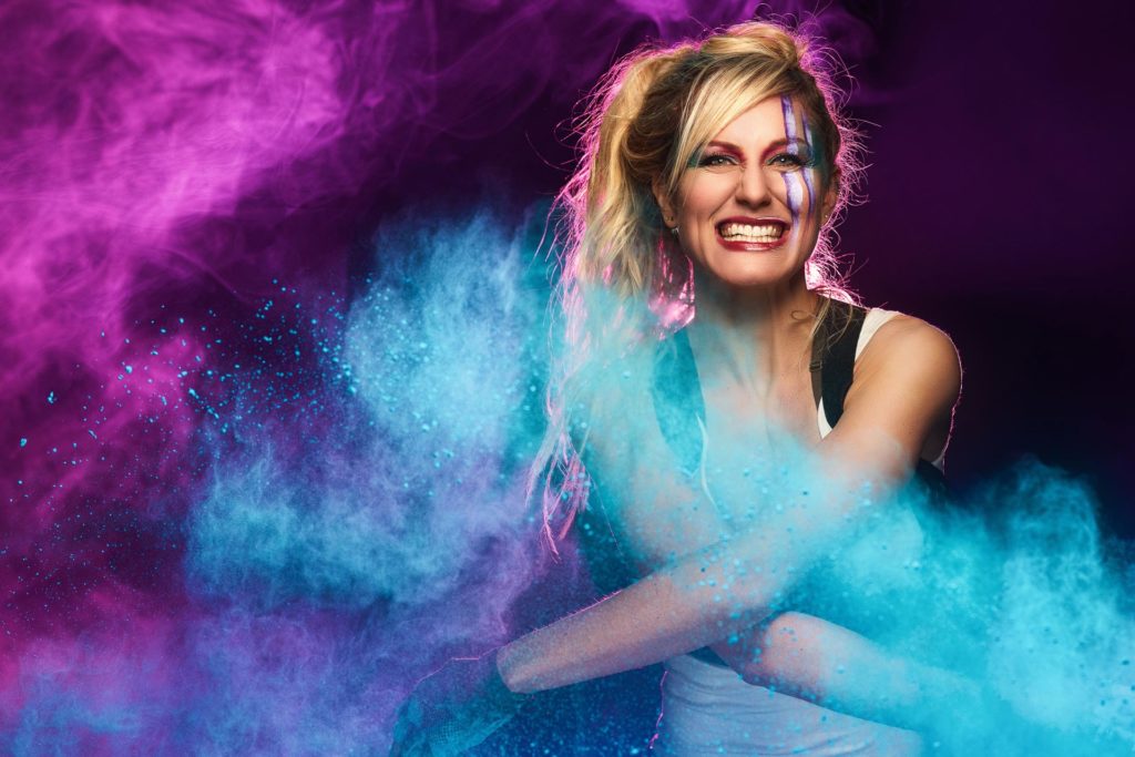 Portrait Valentine Poulain Holi Powder