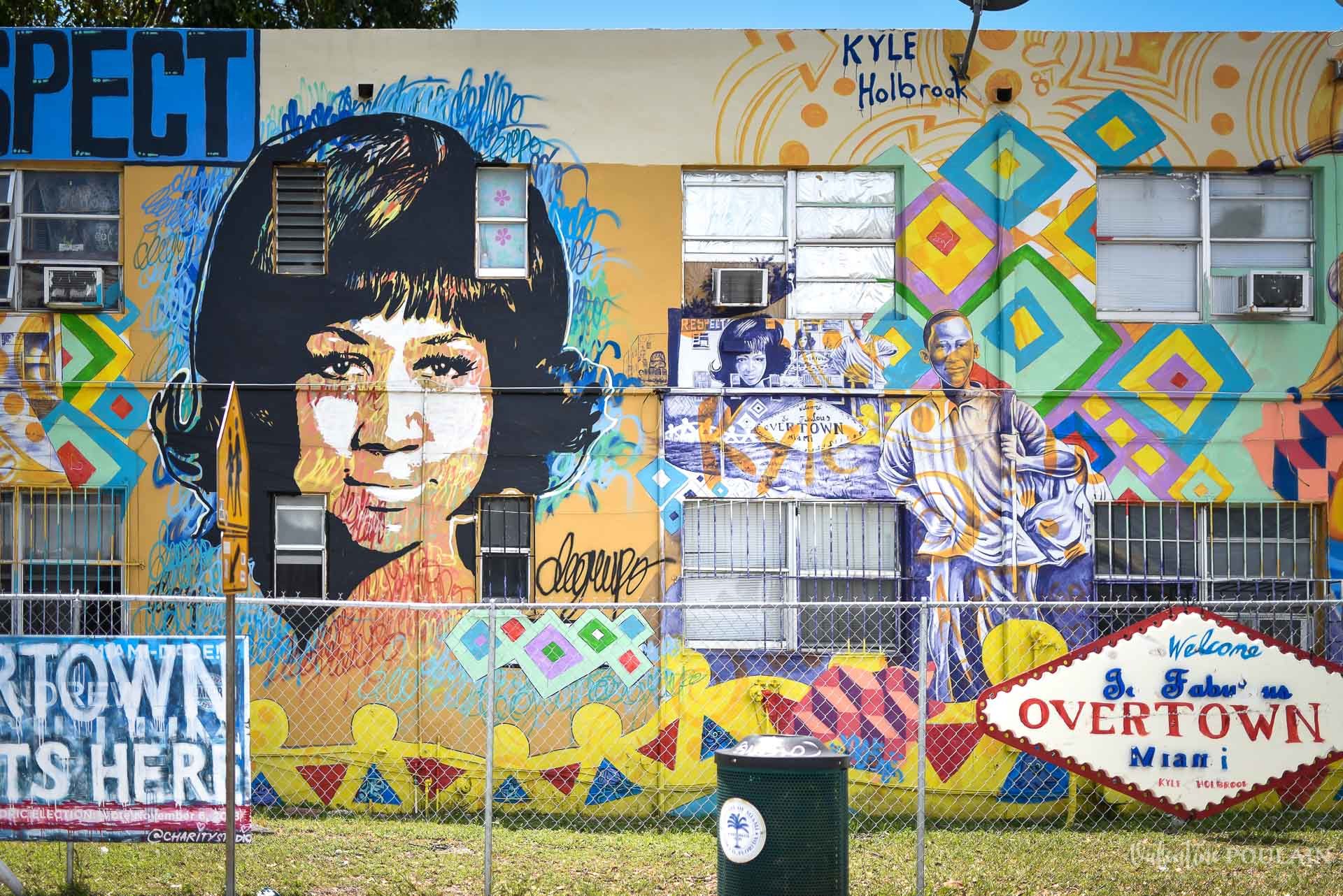 Couple Miami Wynwood - Valentine Poulain tags