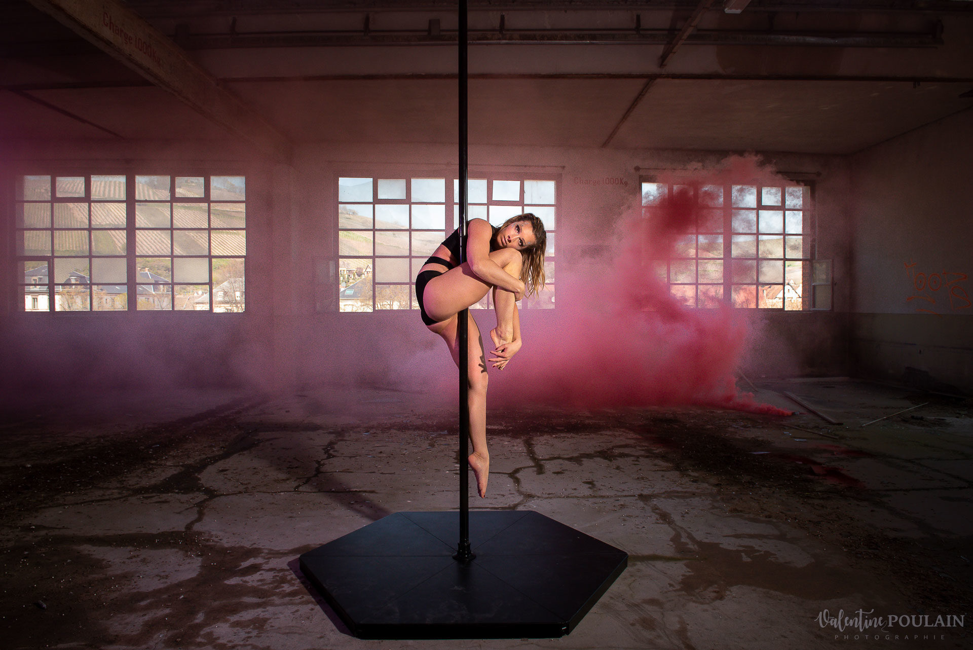 Pole dance sportive - Valentine Poulain