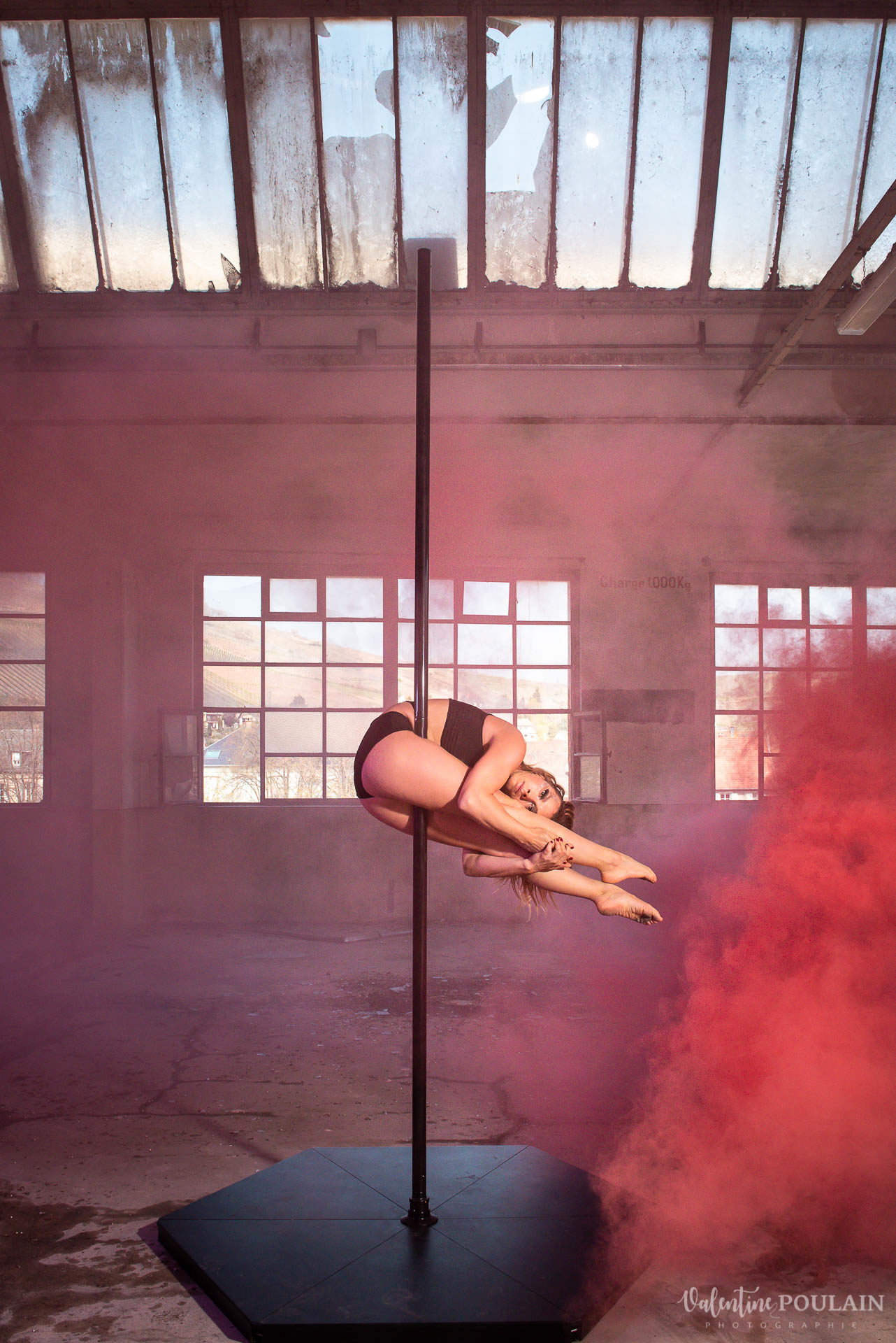 Shooting Pole Dance gymnastique - Valentine Poulain pointes