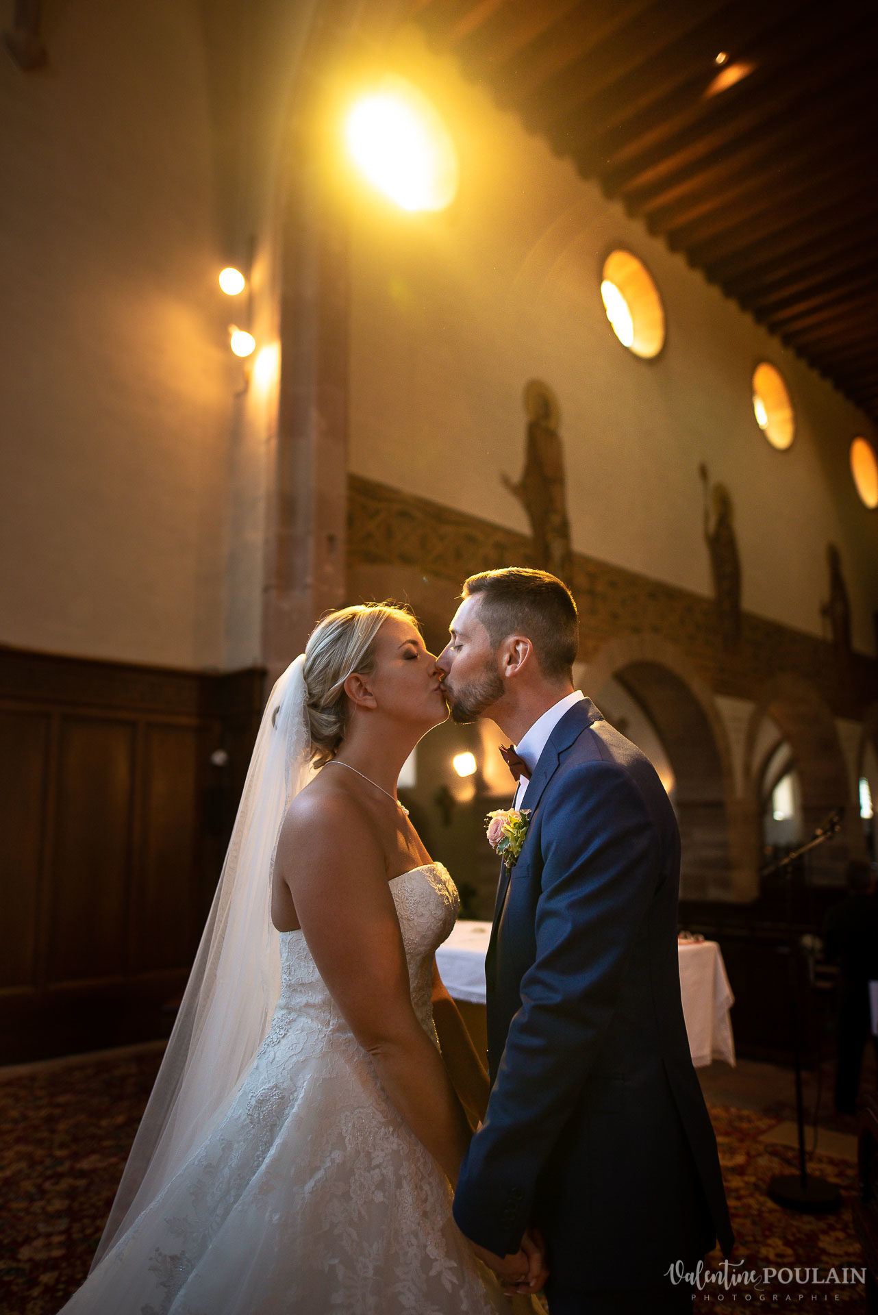 Mariage fun Petit Wettolsheim - Valentine Poulain église