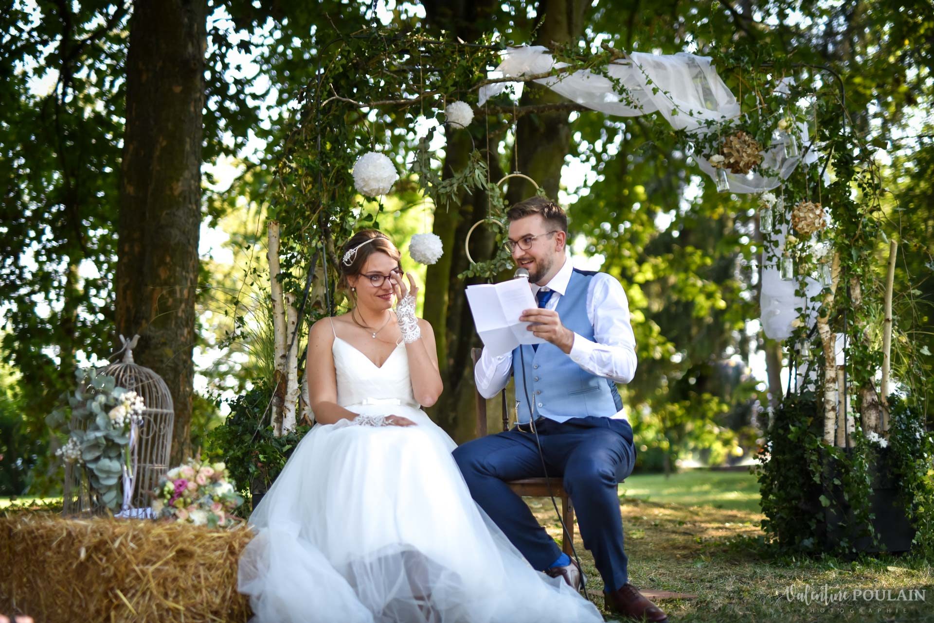 Cérémonie laïque années 20 - Valentine Poulain lire
