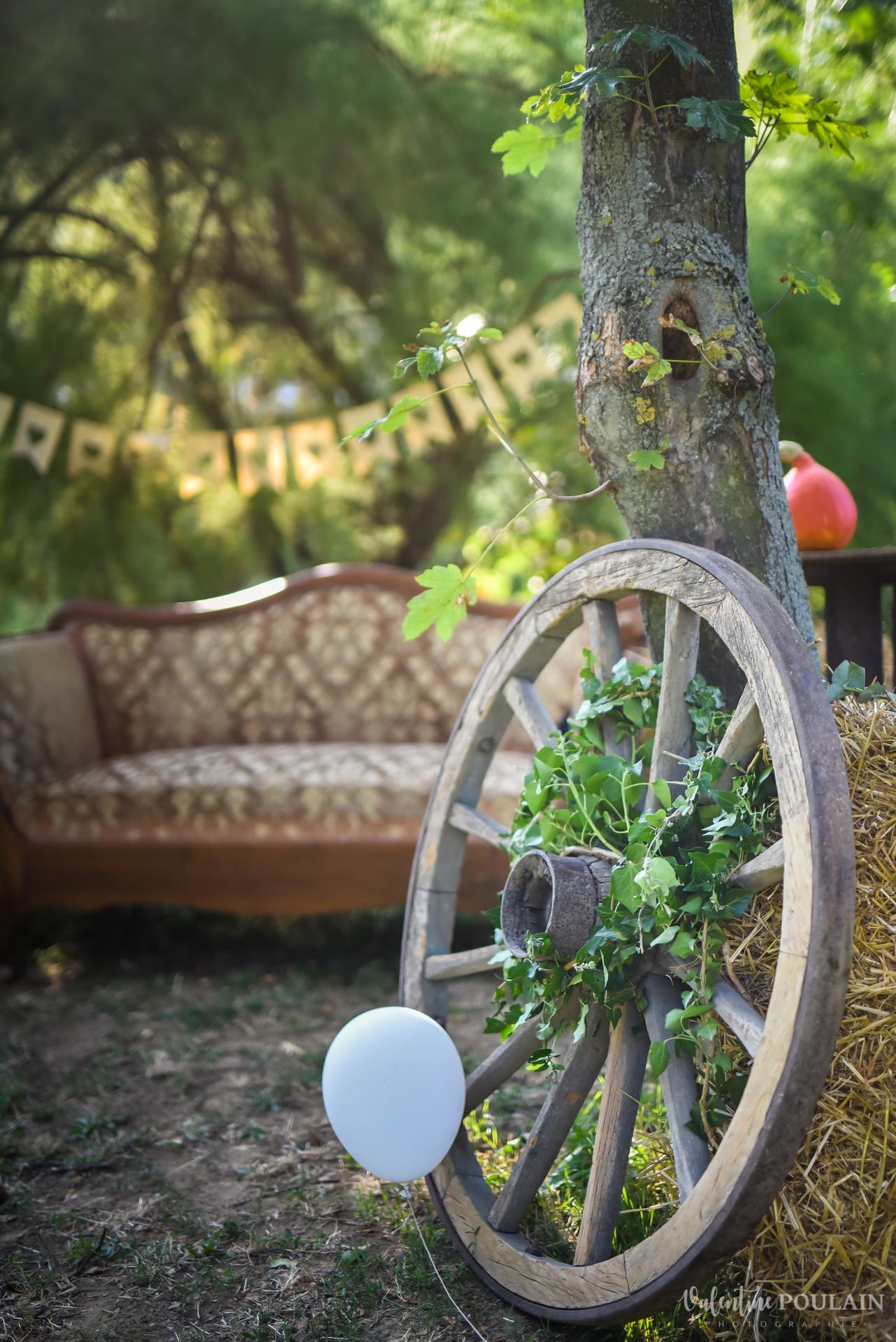 Cérémonie laïque années 20 - Valentine Poulain - roue