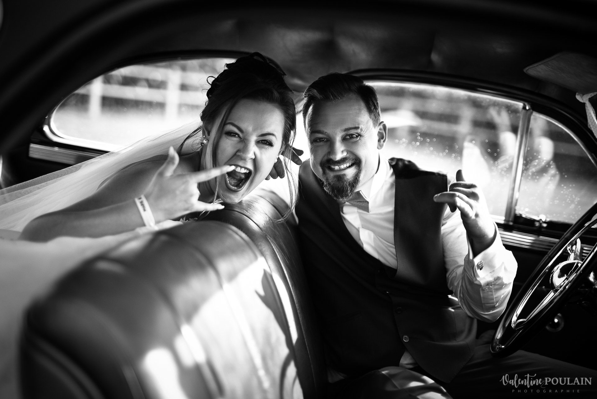 Mariage cool ferme weyerbach - Valentine Poulain voiture funky