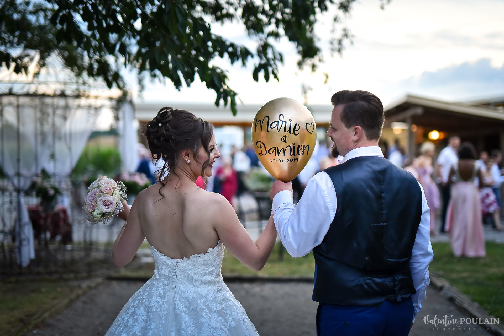 Mariage cool ferme weyerbach - Valentine Poulain ballon