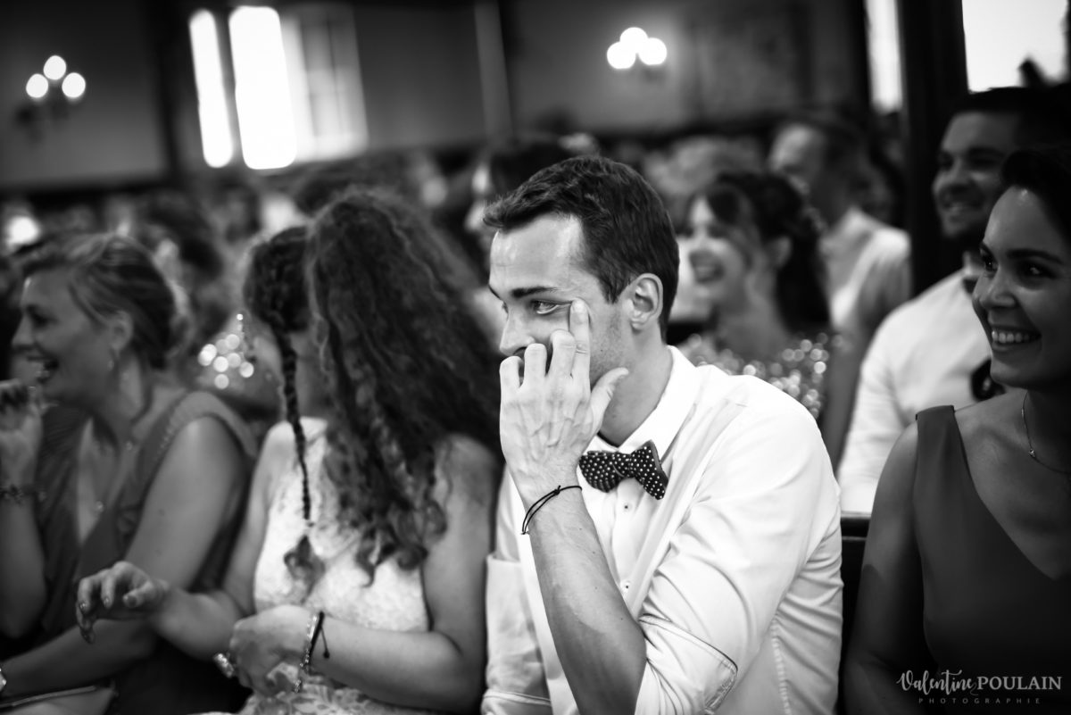 Mariage romantique Domaine Beaupré - Valentine Poulain larme