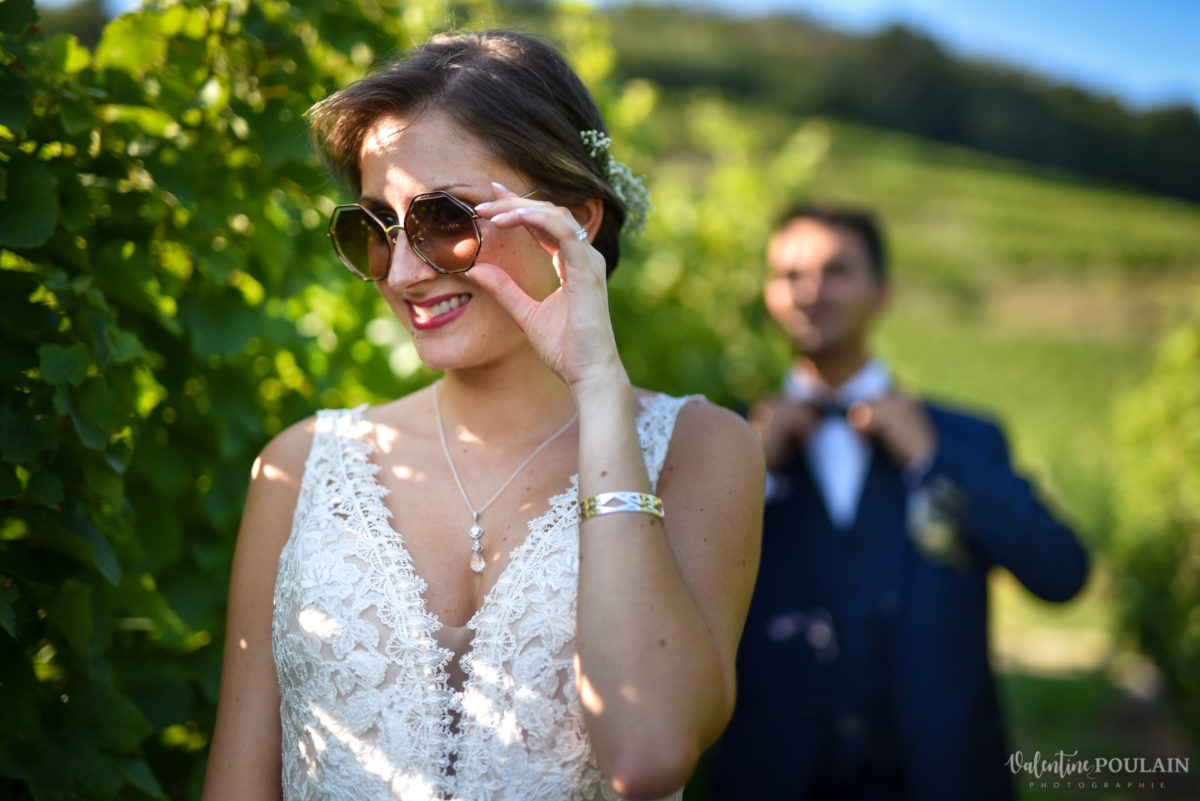 Mariage romantique Domaine Beaupré - Valentine Poulain lunettes