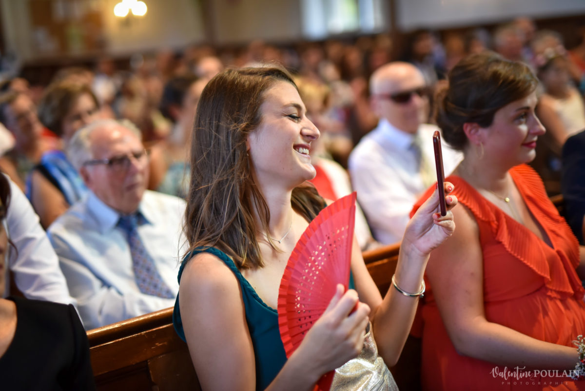 Mariage romantique Domaine Beaupré - Valentine Poulain rire
