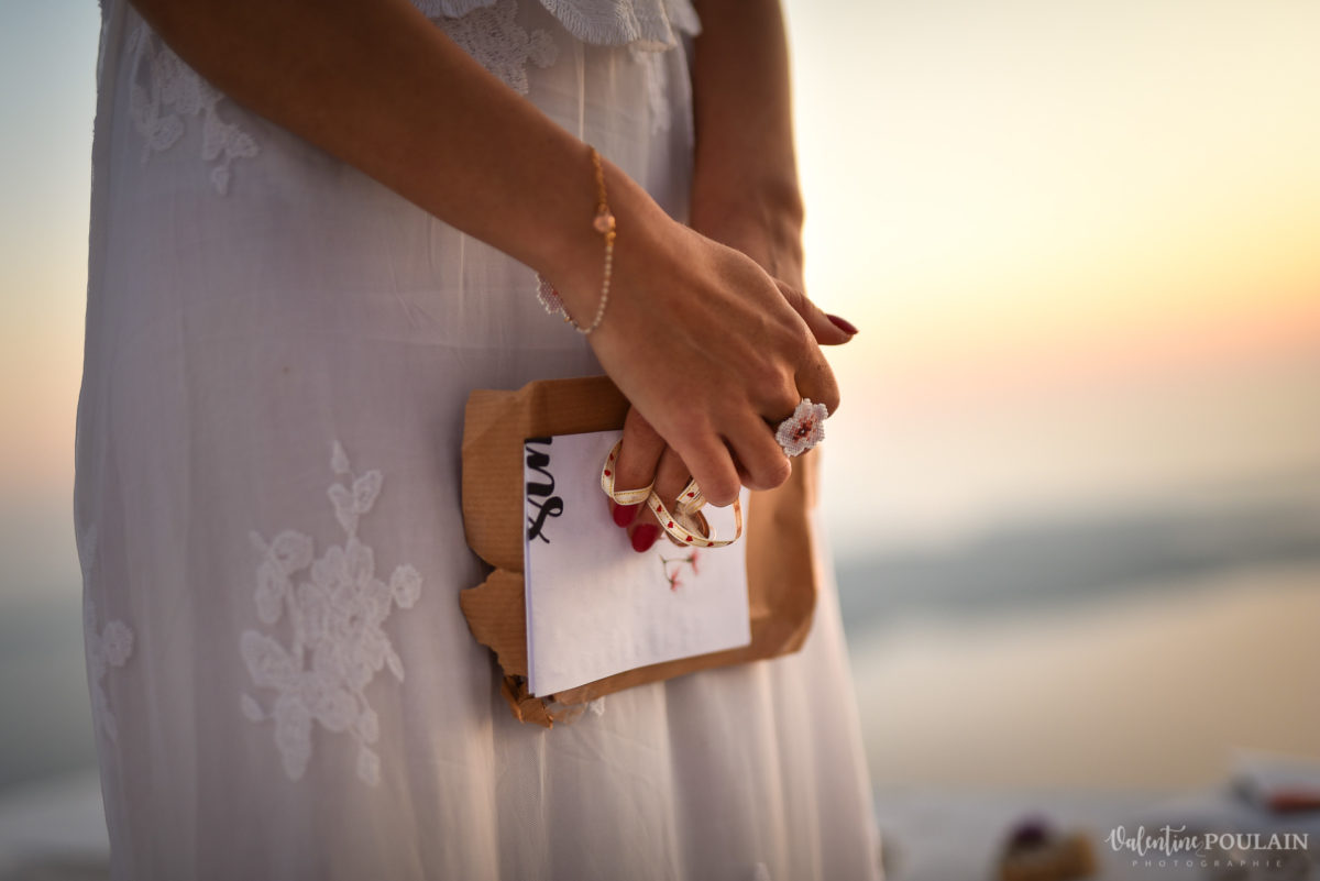 Shooting photo day after Santorin - Valentine Poulain lettres