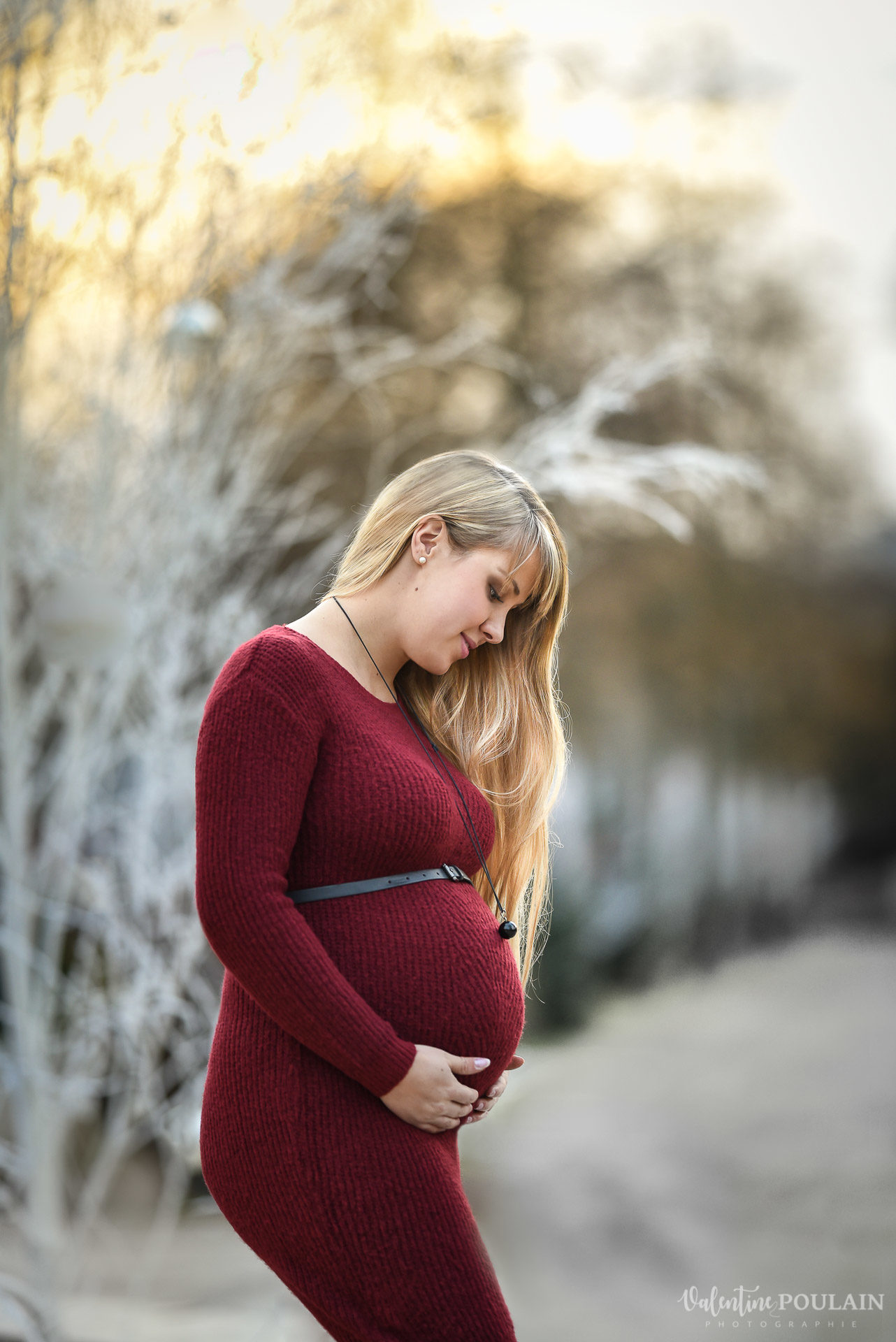 Winter pregnancy - Valentine Poulain
