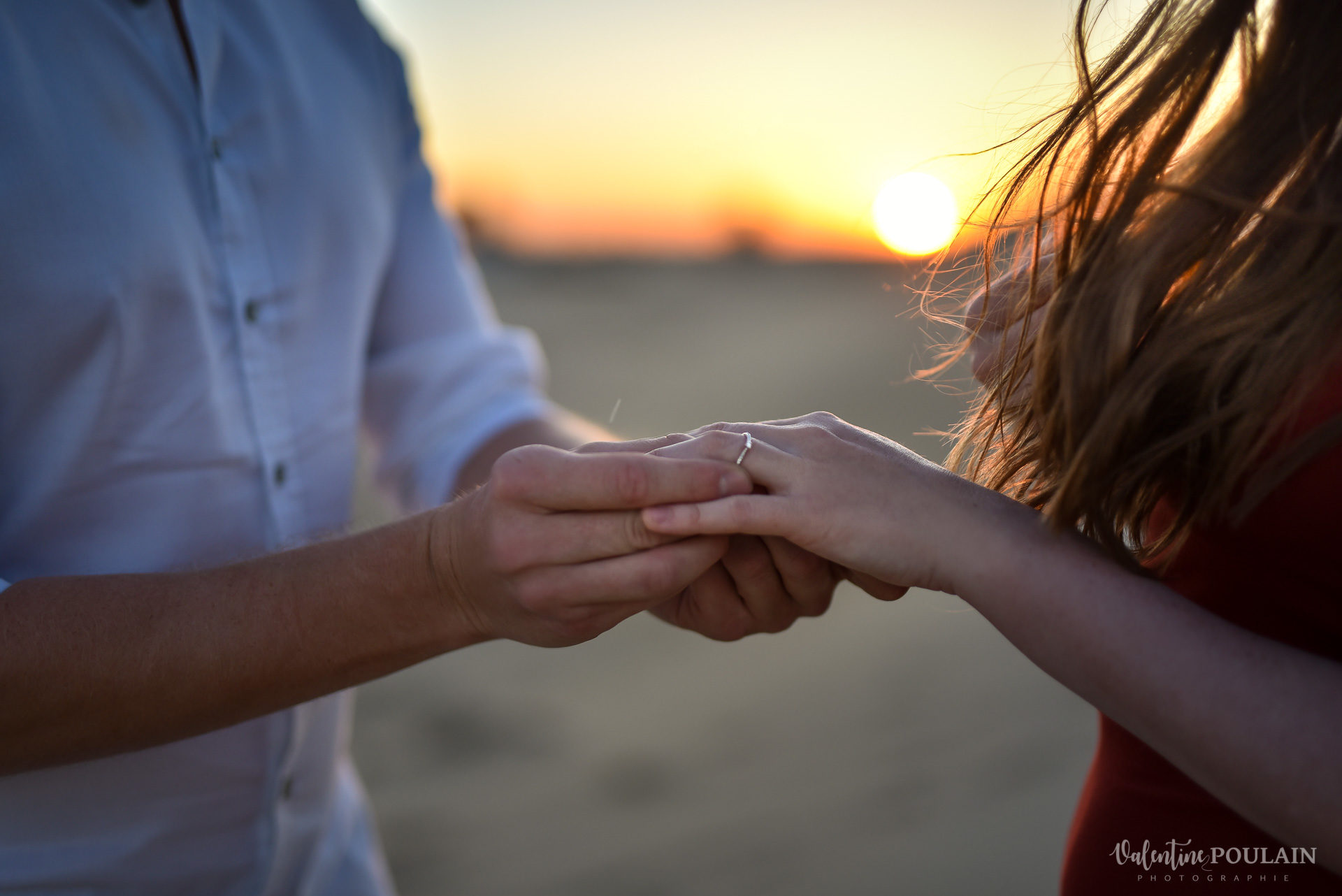 Demande en mariage Désert Dubaï - Valentine Poulain bague
