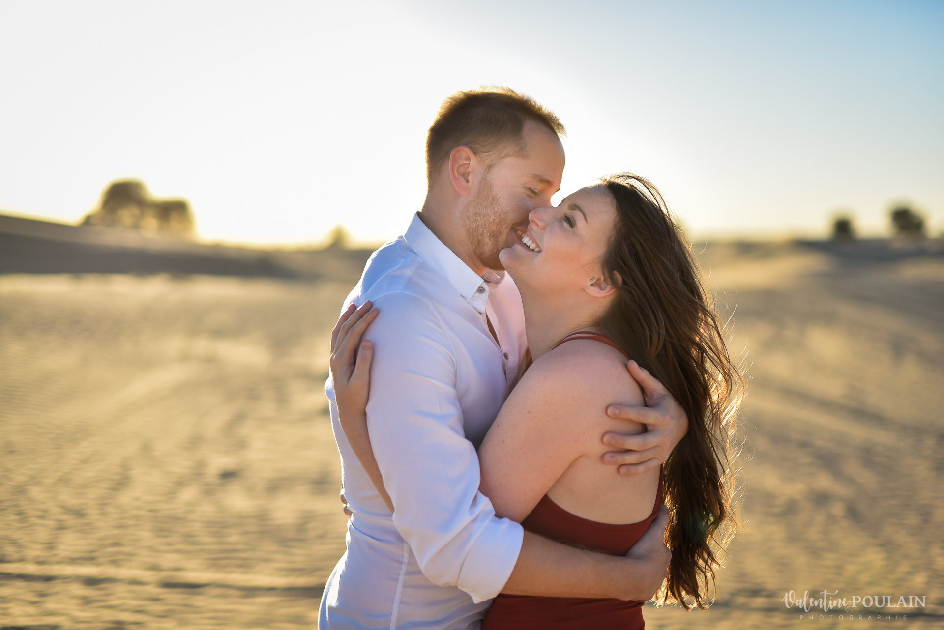 Demande en mariage Désert Dubaï - Valentine Poulain bonheur