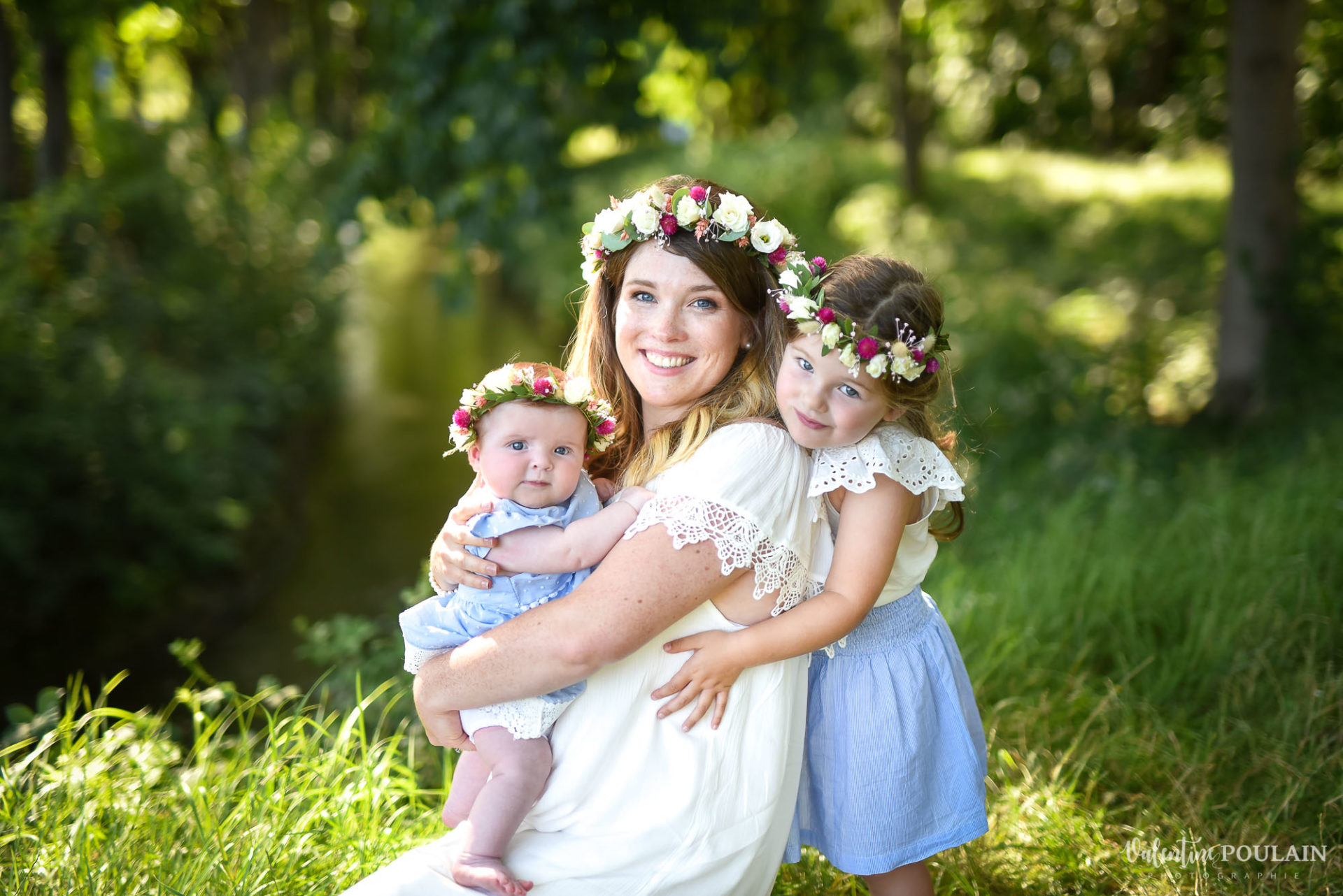 Shooting famille soeurs serre - Valentine Poulain mère filles