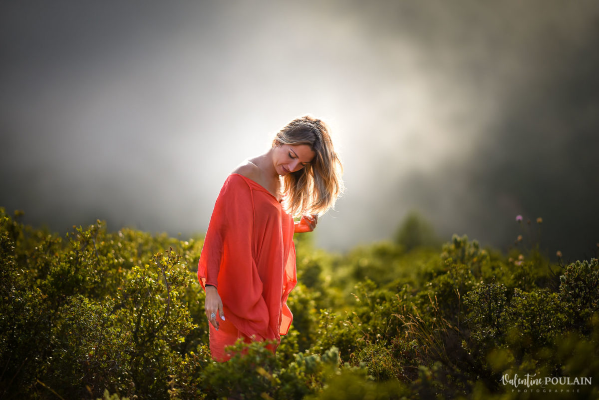 Mystique shooting Portrait Calanques Sud - Valentine Poulain