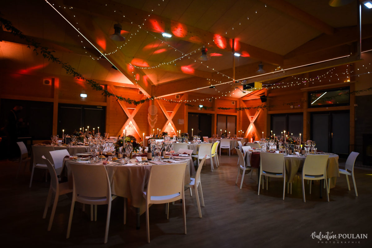 Mariage rock automne Domaine du Hirtz - Valentine Poulain soirée salle