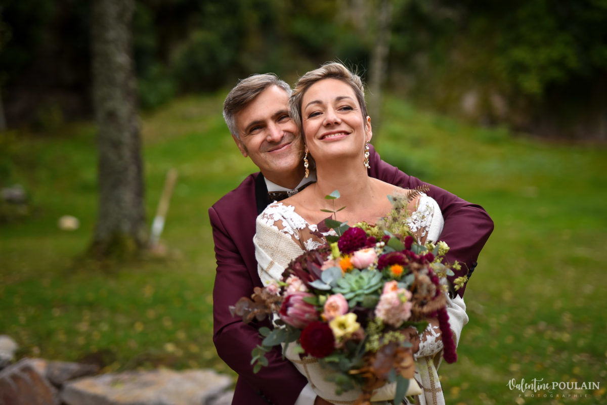 Mariage rock automne Domaine du Hirtz - Valentine Poulain couple