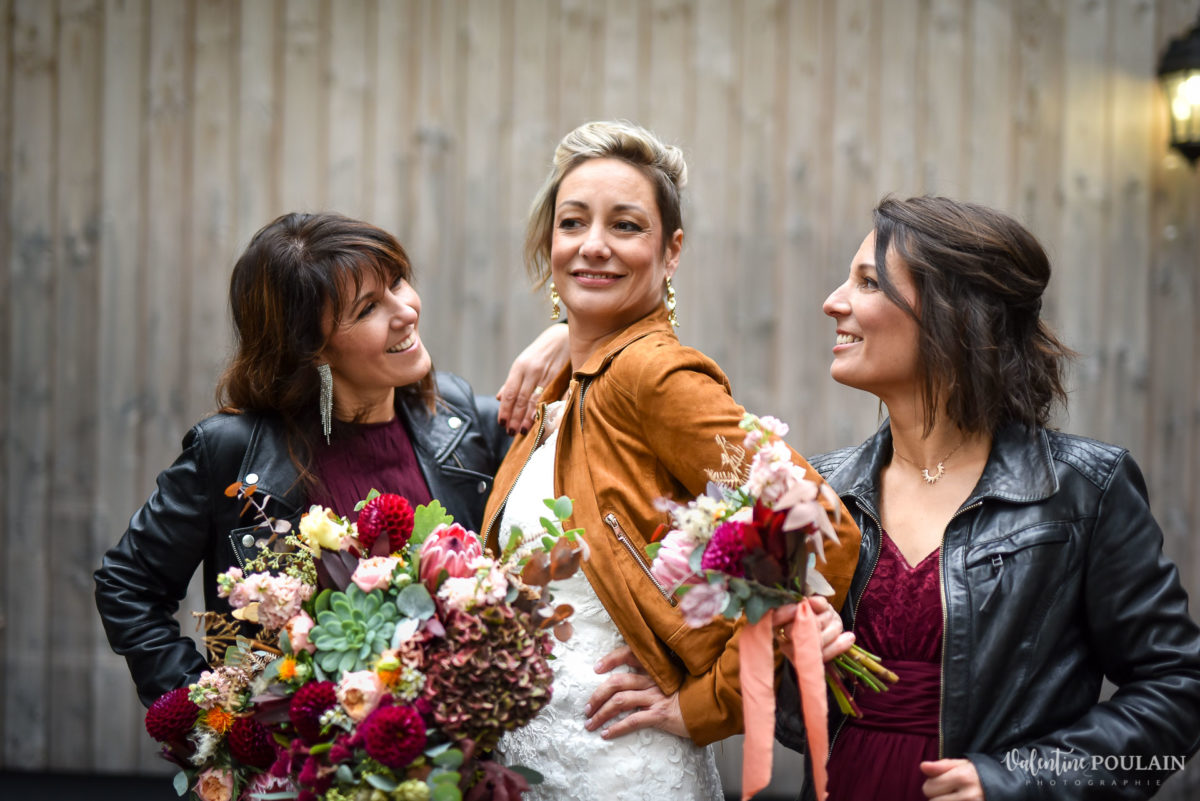Mariage rock automne Domaine du Hirtz - Valentine Poulain témoins femmes