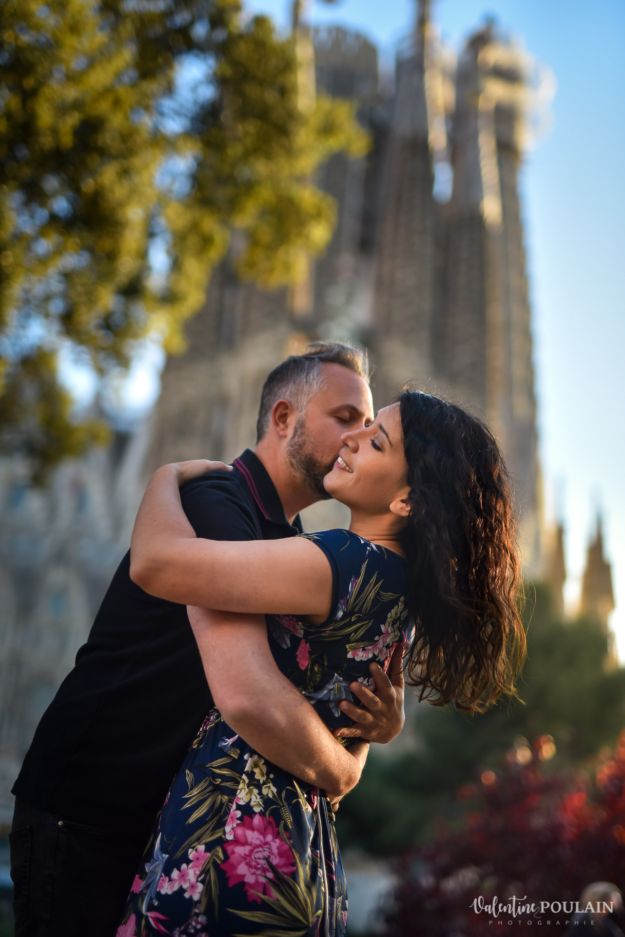 Séance photo couple Barcelone - Valentine Poulain Sagrada Familia