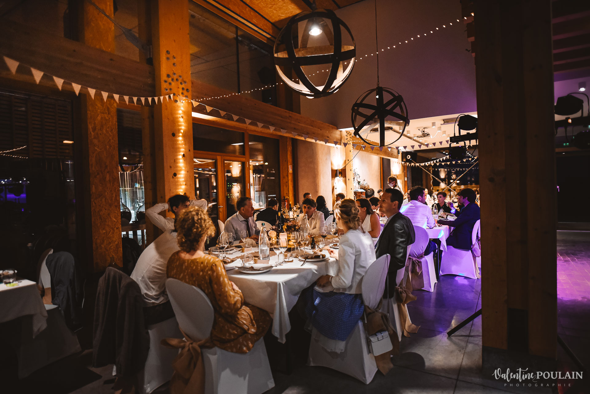 Mariage domaine viticole Domaine Achillée - table