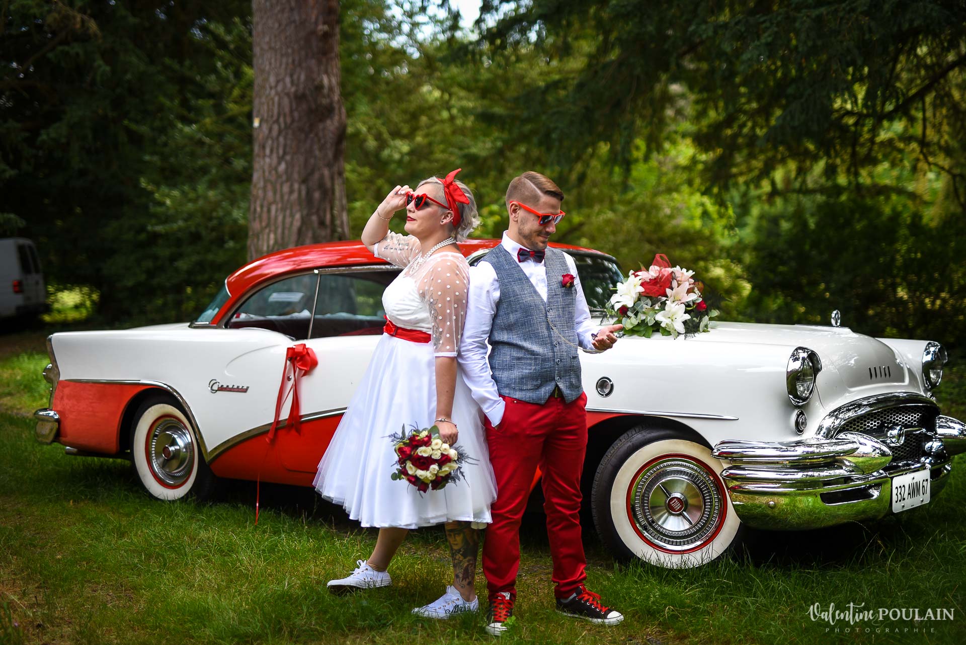 Mariage vintage rockabilly - Valentine Poulain dos à dos