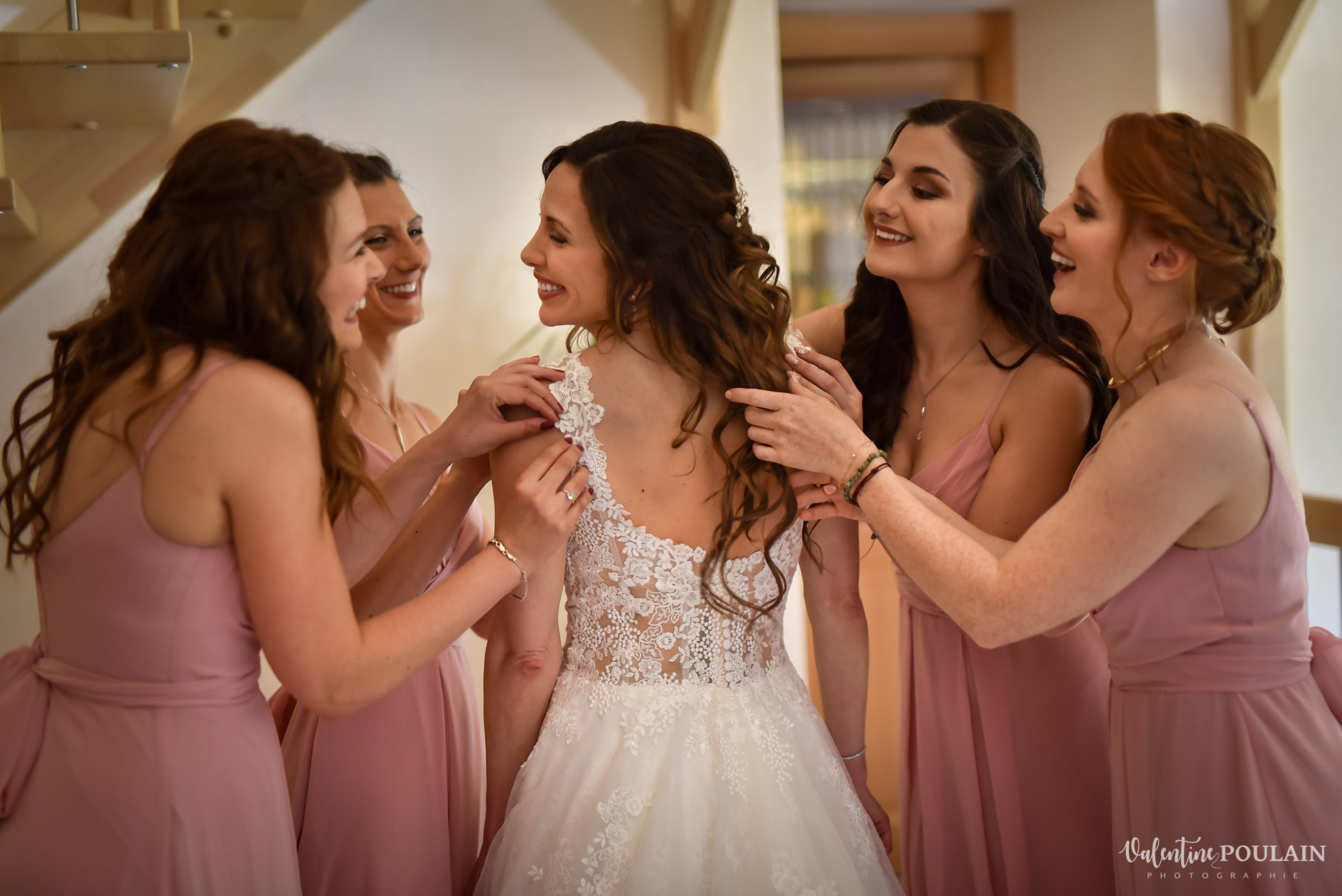 Mariage cérémonie laïque Moulin-de la Mangue - Valentine Poulain bridesmaid