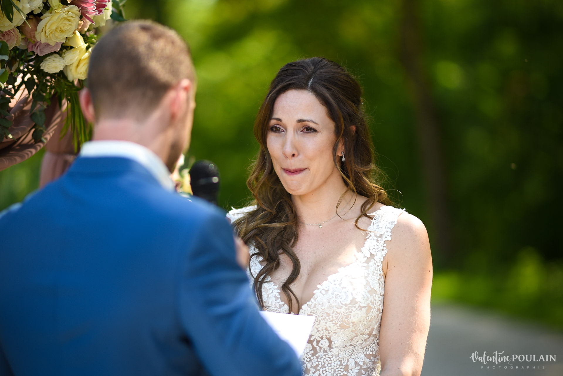 Mariage cérémonie laïque Moulin-de la Mangue - Valentine Poulain émotion
