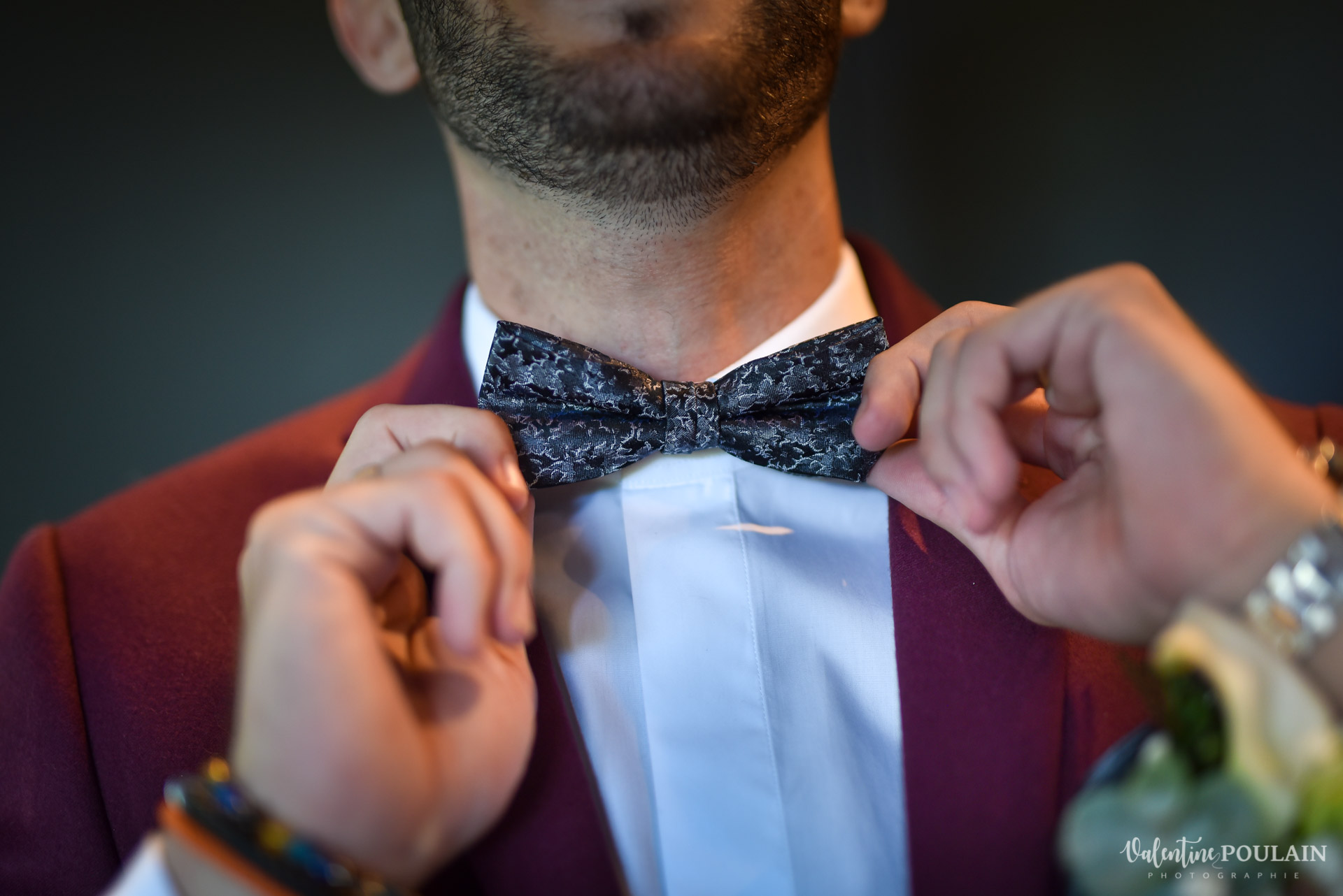 Se marier en exterieur - Château Thanvillé - Valentine Poulain noeud